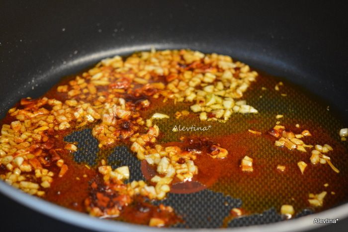 Чесночные креветки