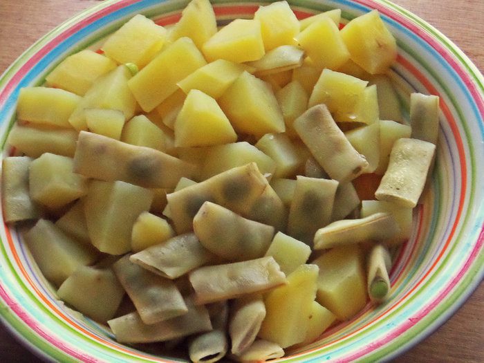 Фриттата с лососем и картофелем