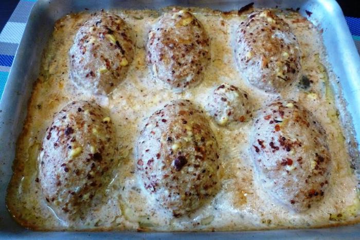 Зразы из кеты с начинкой из капусты и вешенок