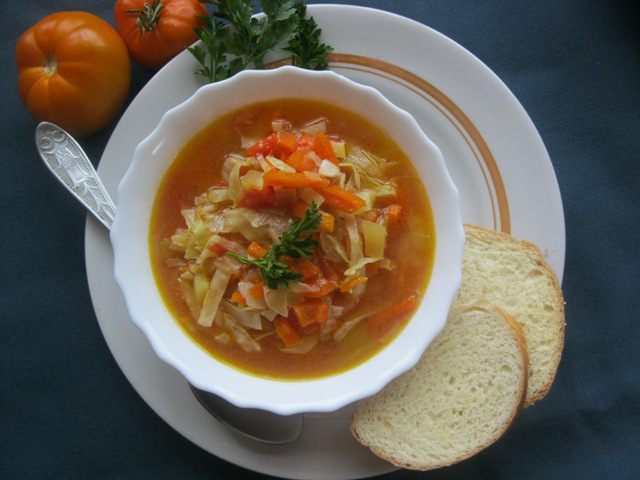 Марокканская овощная похлебка с гренками