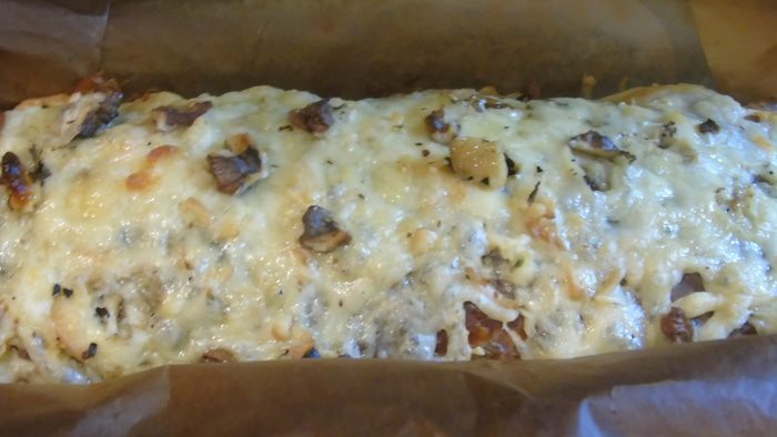 Кекс с сыром и зеленью
