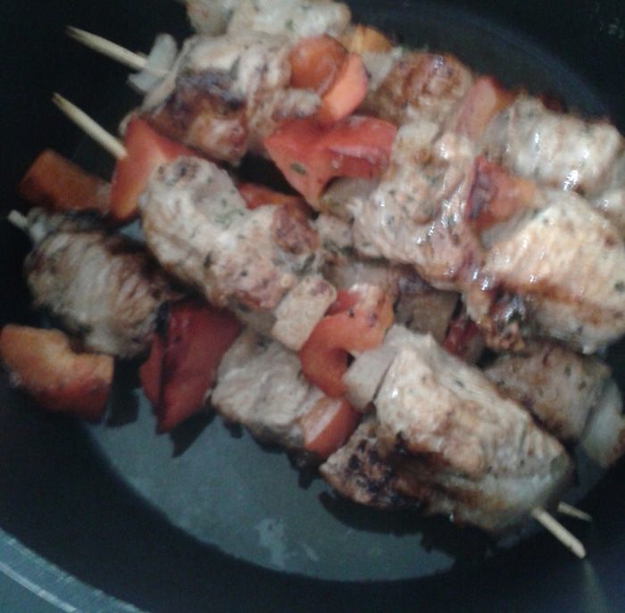 Филе индейки на шпажках