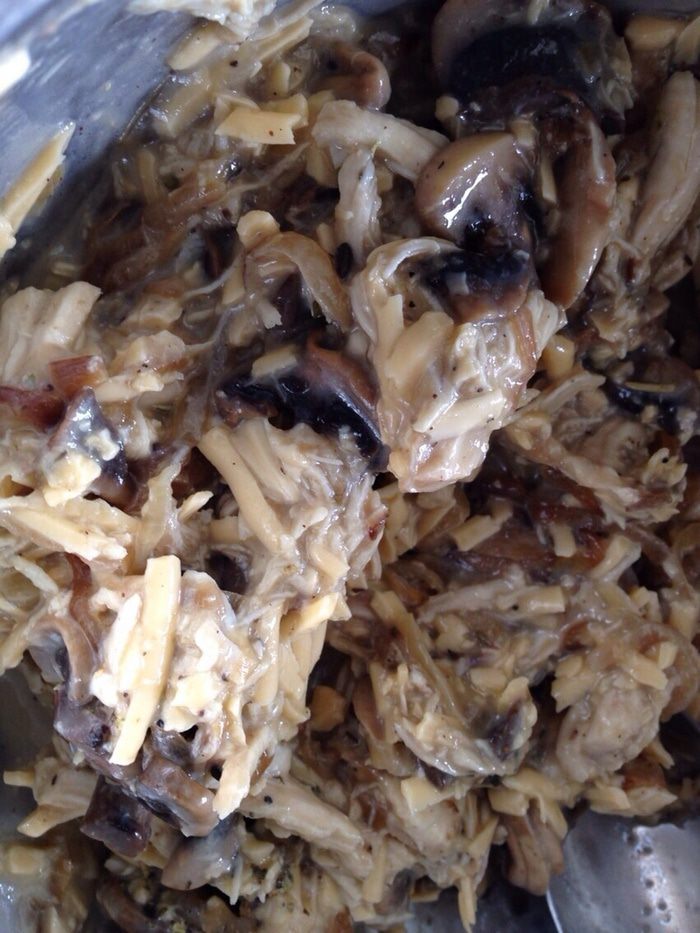 Турт с курицей и грибами (TOURTE AU POULET ET CHAMPIGNONS)