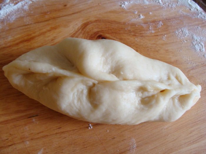 Пирожки с яблочно-лимонной начинкой