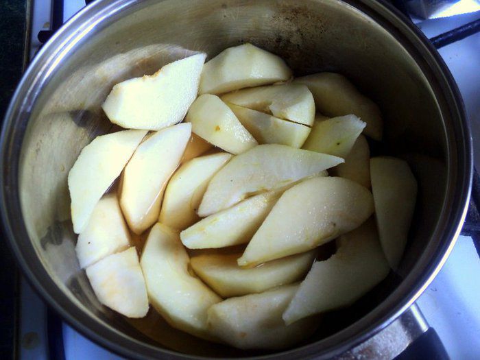 Грушевый салат со сладким перцем