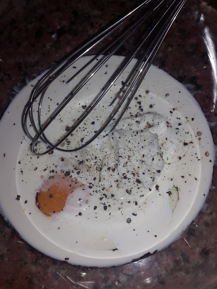 Киш с брокколи, тунцом и сыром