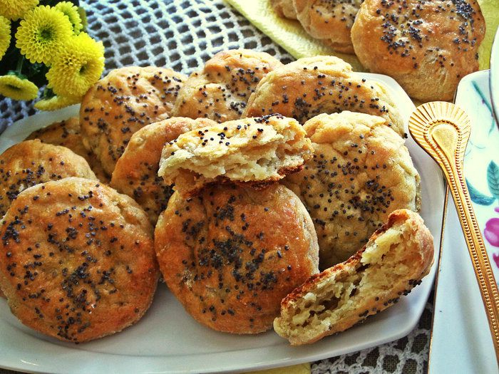 Картофельные пышечки с маком