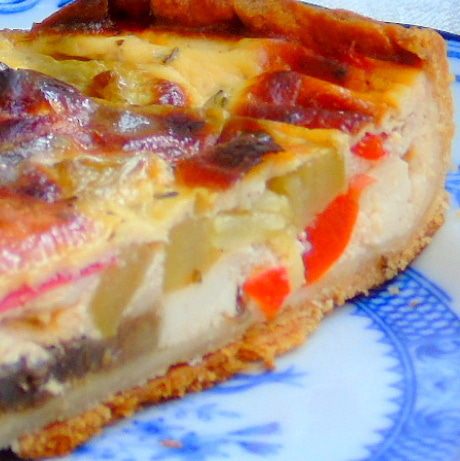 Сметанный тарт с овощами и фетой
