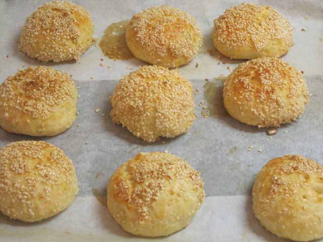 Булочки сырные