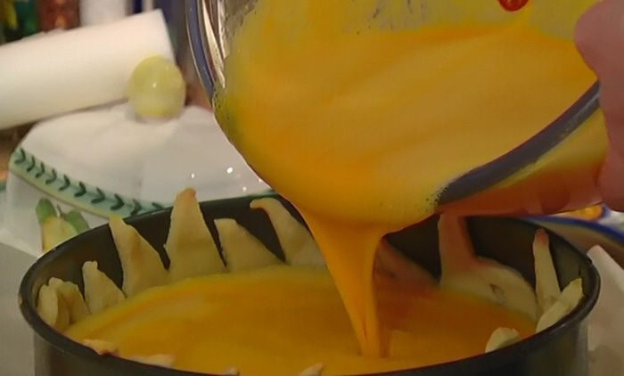 Сладкий пирог с тыквой и кленовым сиропом