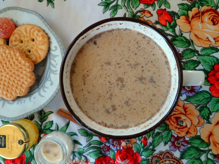Калмыцкий чай с сахаром и корицей
