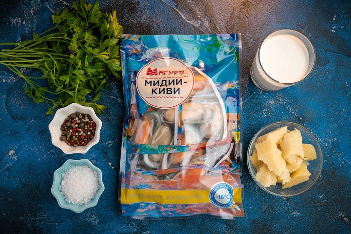 Мидии киви под сырной корочкой с зеленью