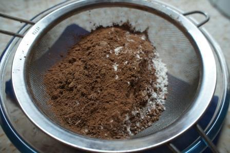 Волшебный шоколадный пирог (Chocolate Magic Custard Cake)