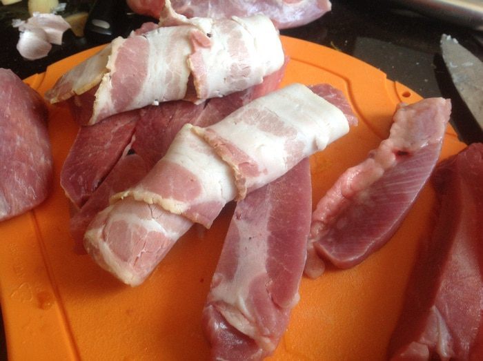 Рулетики из индейки, запечённые с тыквой