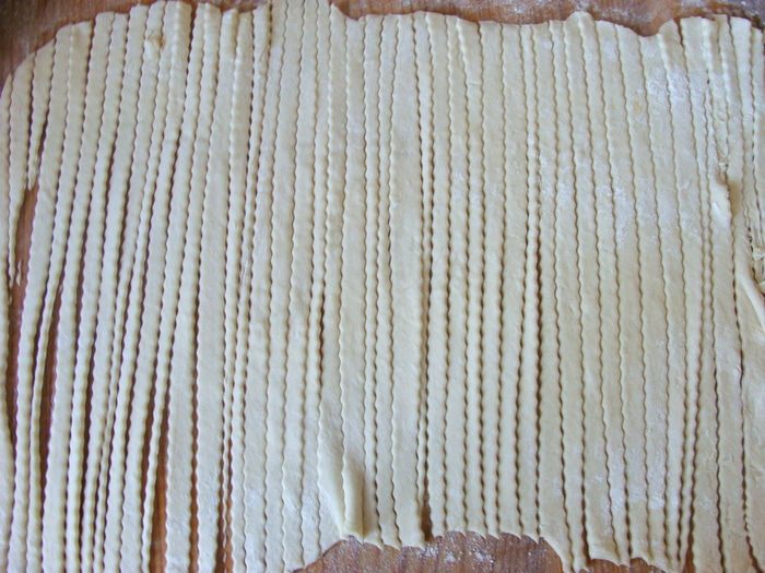 Творожно-белковый пирог с айвой