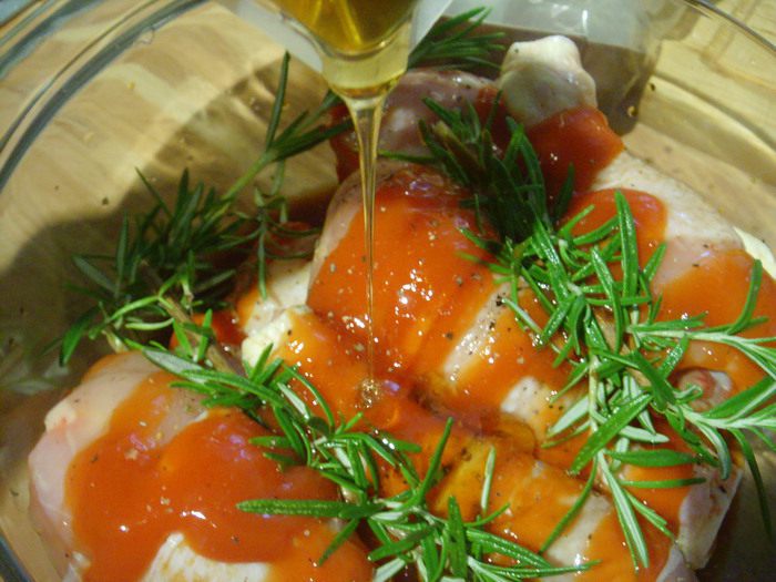 Куриные голени с розмарином