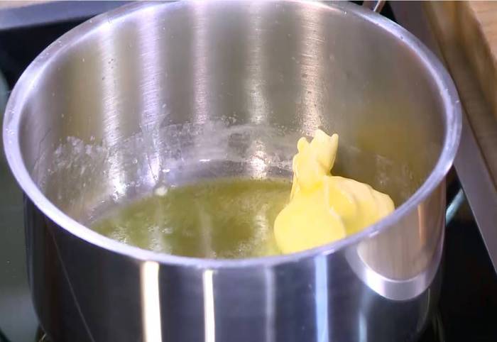 Маффины с зефиром и малиной 