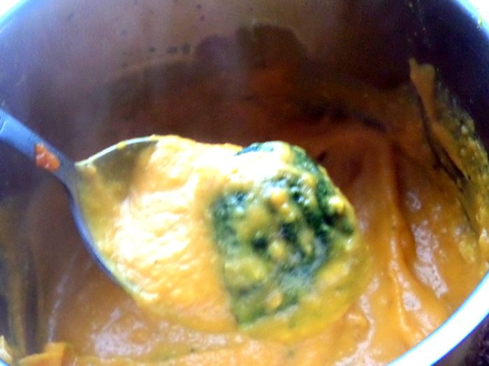 Тыквенный суп-пюре со шпинатом