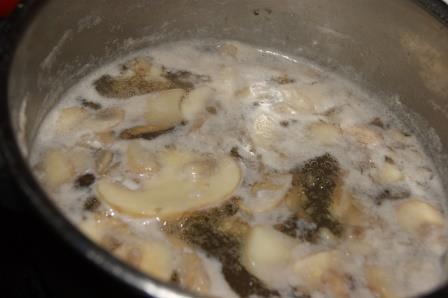 Фрикассе из креветок в мультиварке