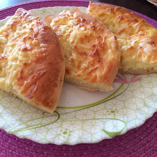 Хачапури по-мегрельски (მეგრული ხაჭაპური)