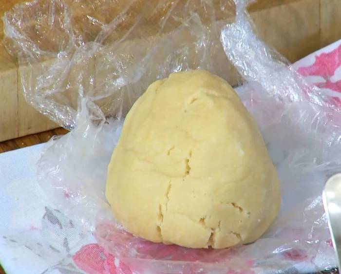 Тарталетки с земляничным кремом