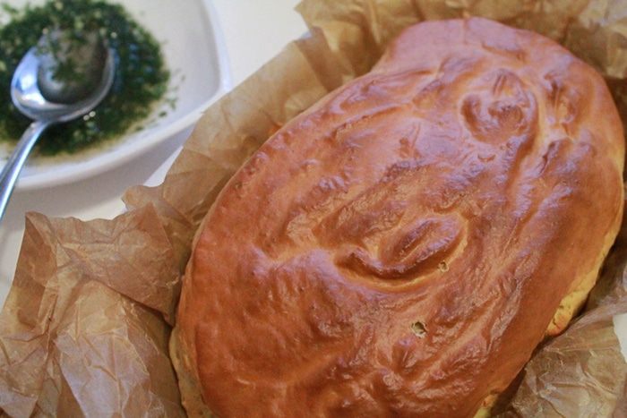 Обеденная булка на гороховой муке.