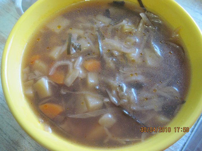 Борщ с морской капустой