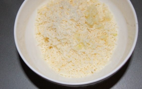 Сырно-ореховые закусочные шарики
