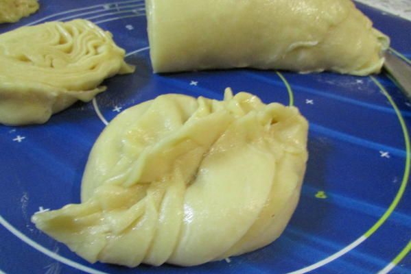 Бадамбура