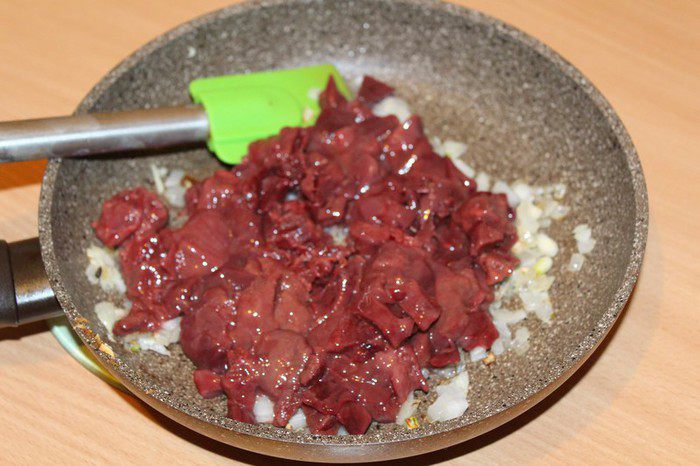 Террин мясной с печенью, курагой и грецким орехом