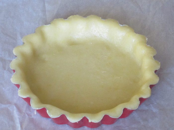 Тарталетки с клубникой и белым шоколадом