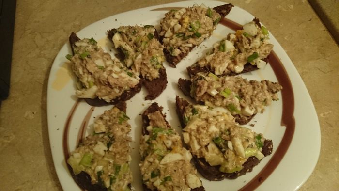 Закуска с сайрой