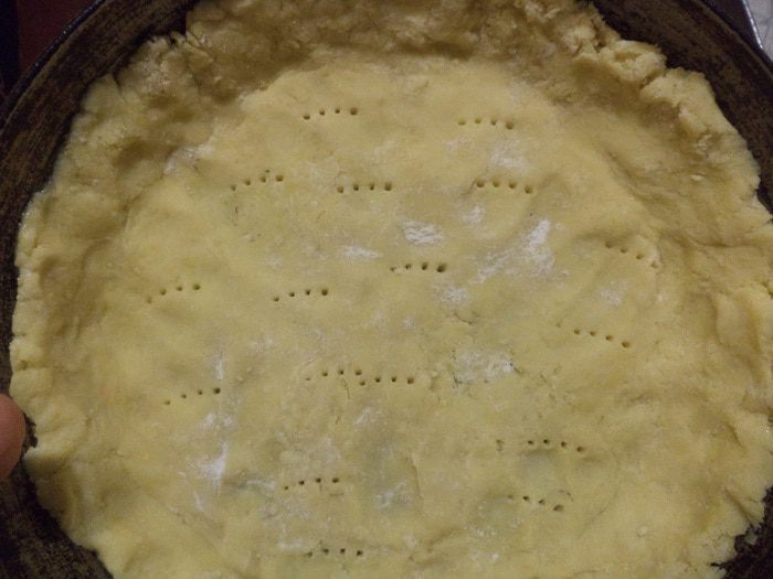 Тарт с миндальным кремом и абрикосами