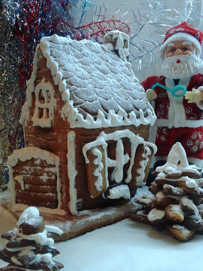 Пряничный домик для Санечки