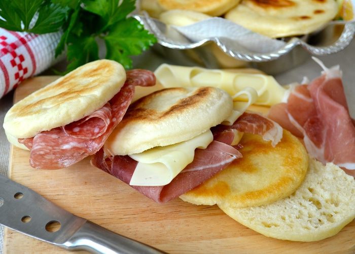 Тиджелле - пышки по-итальянски (Tigelle)