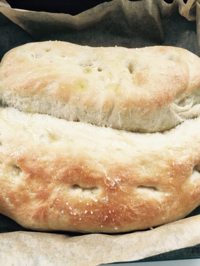 Фокачча-Сосидж Ролл (Sausage Roll Focaccia)
