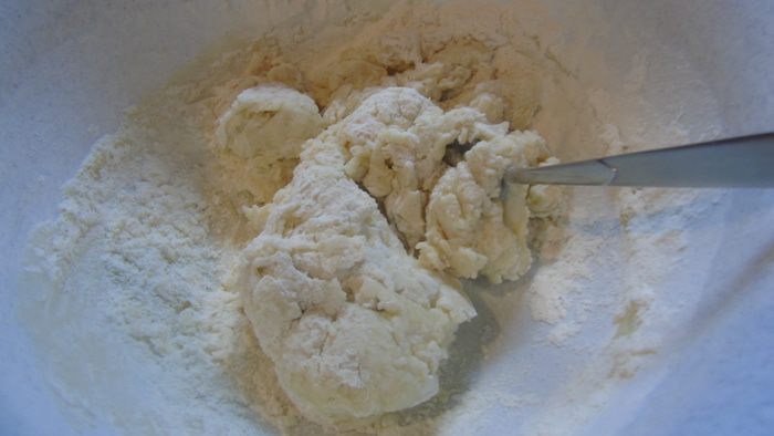 Лепешка с сыром и зеленью