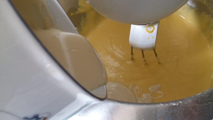 Золотистый торт