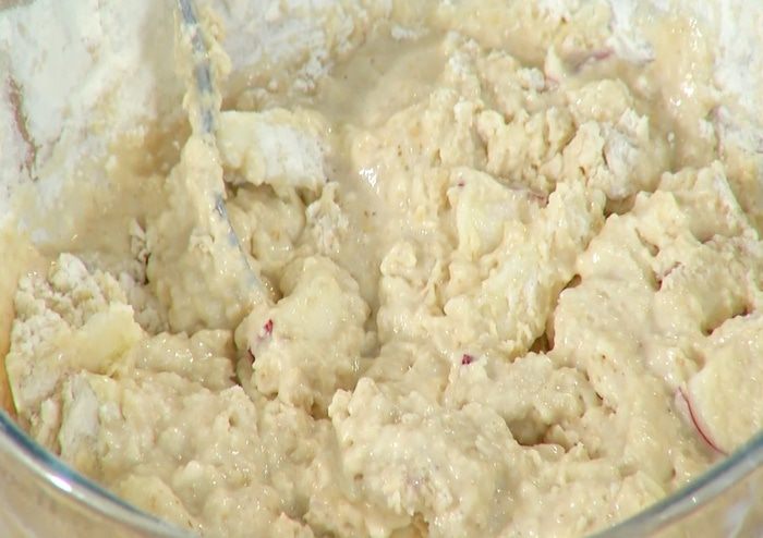 Яблочные маффины на кефире с орехами и отрубями 