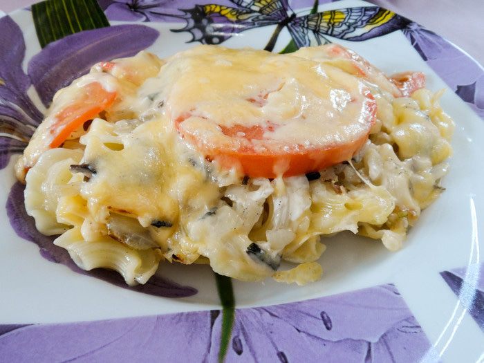 Макароны под сырной шубкой