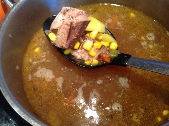 Суп из тунца с овощами