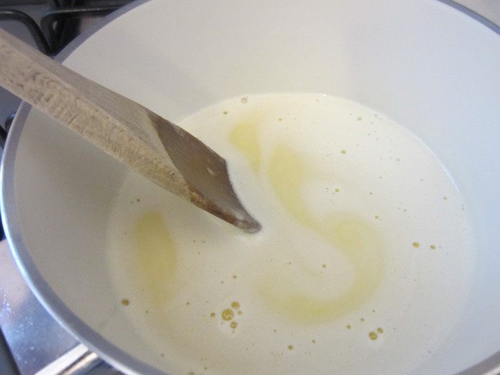 Корзинки с ананасами