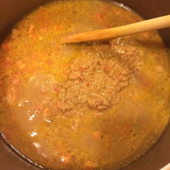 Суп Харчо с орехами