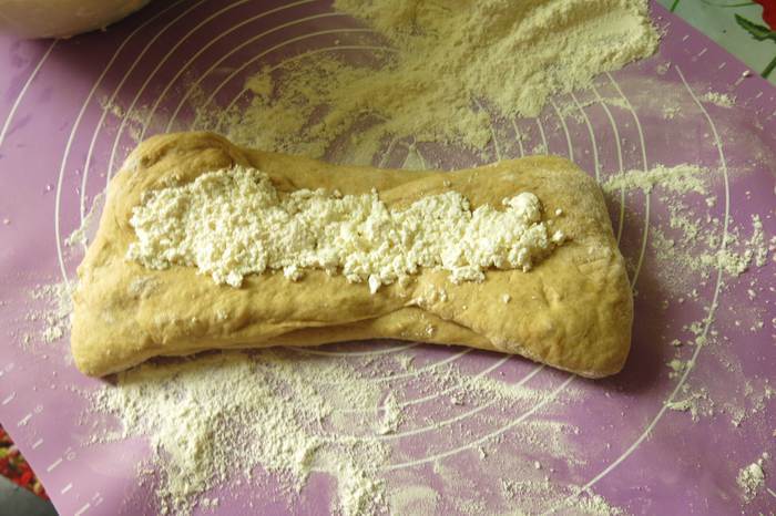 Пшенично-ржаные буханочки с творогом
