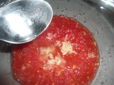 Курица в томатном маринаде