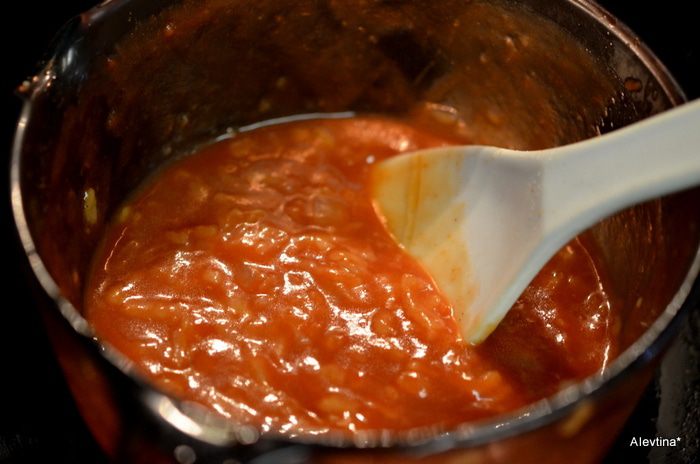 Свинина с яблочным соусом