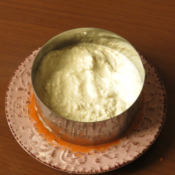 Морковный сырой торт