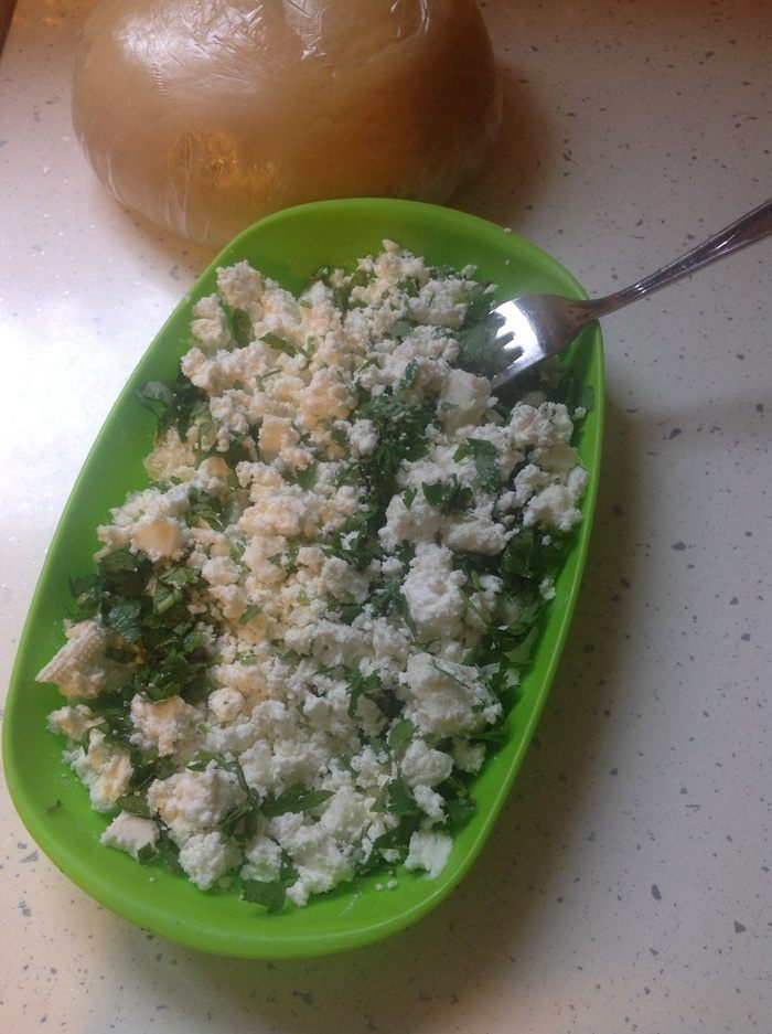 Маленькие булочки с начинкой (Poğaça)