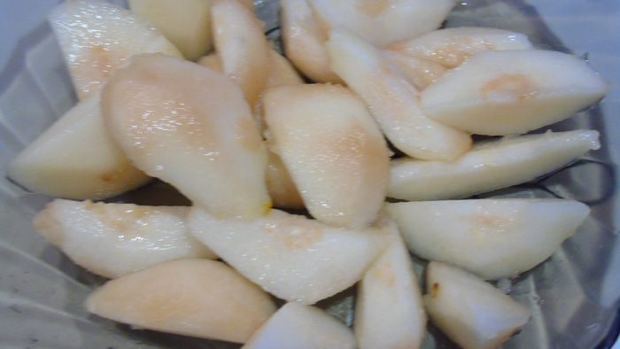Маковый пирог с грушей