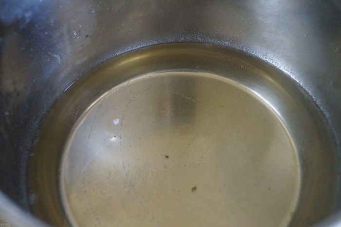Лимонный тарт со швейцарской меренгой и лимонными чипсами
